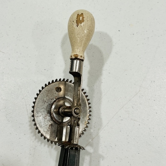 Vintage A&J Metal Egg Beater Mixer, Hand Crank - USA Patent October 9, 1923 - Picture 3 of 4